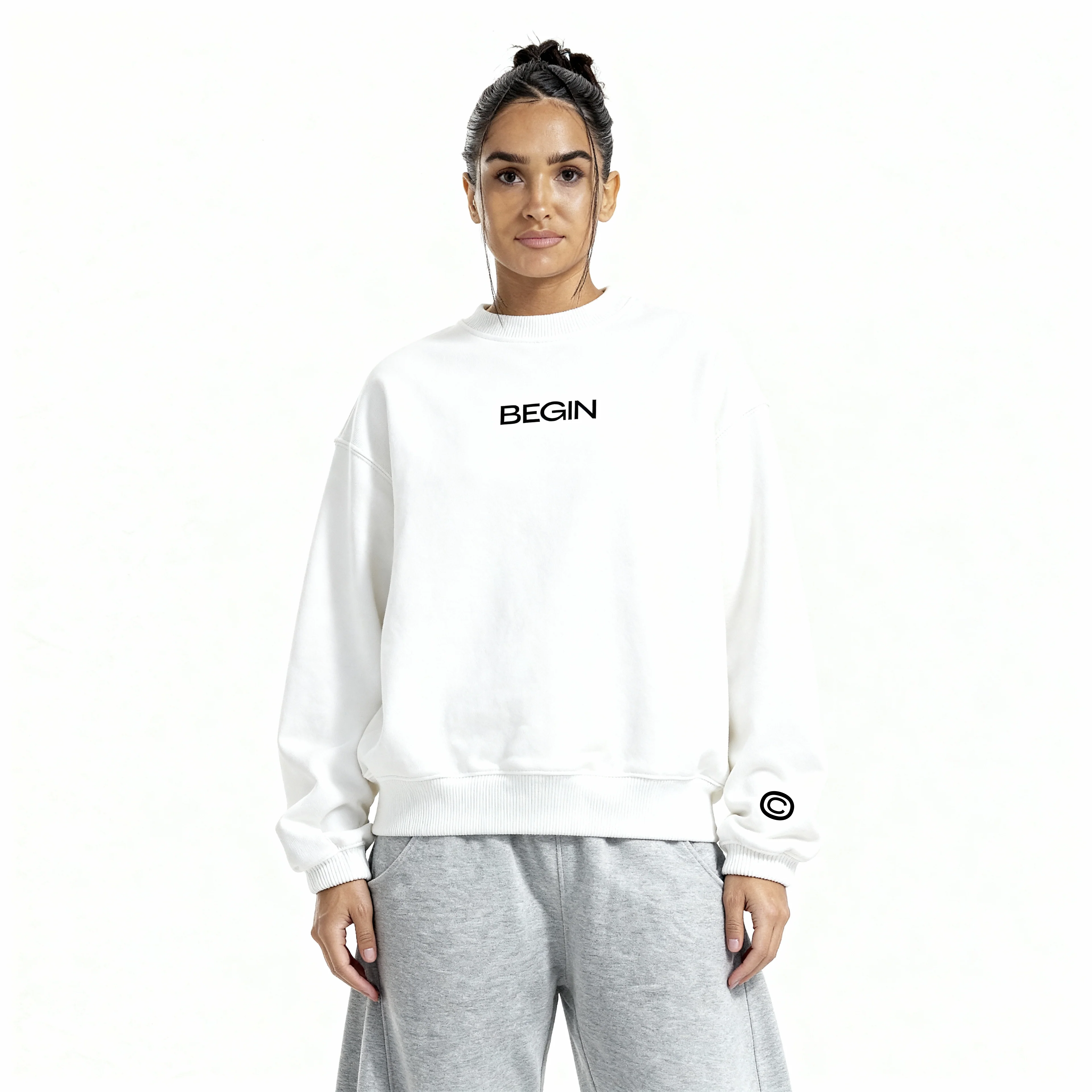 VOYAGE CREWNECK - WHITE